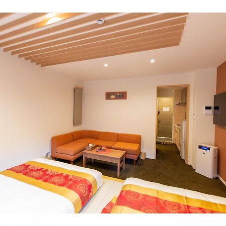 Grand Base Hiroshima Ekimae Apart otel Dış mekan fotoğraf