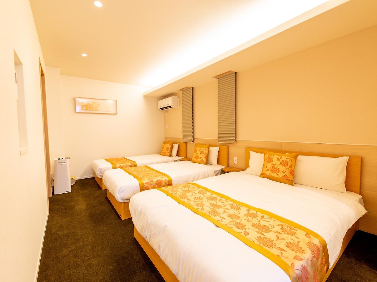 Grand Base Hiroshima Ekimae Apart otel Dış mekan fotoğraf